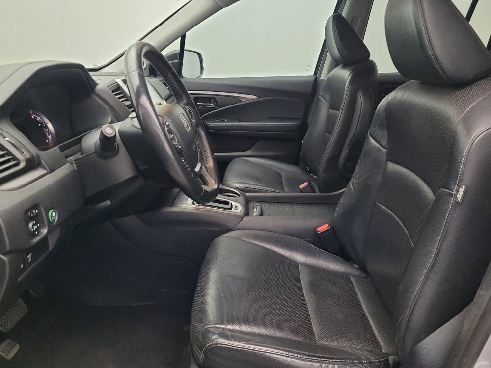 Used 2019 Honda Ridgeline RTL-T image 17