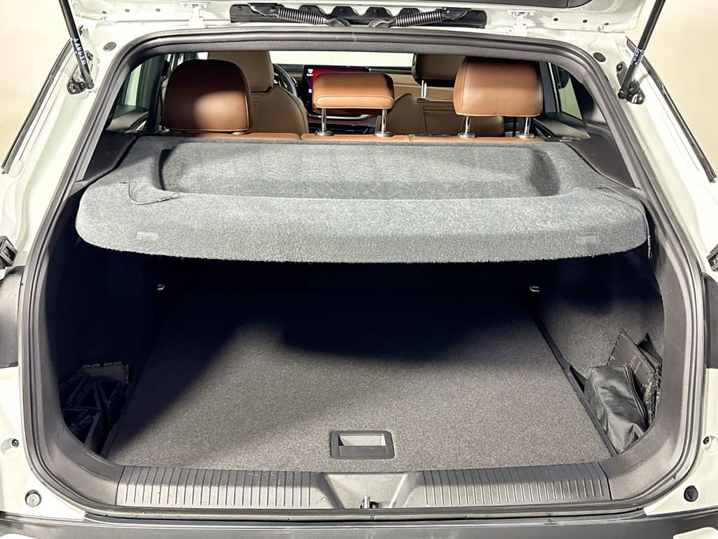 Certified 2023 Volkswagen ID.4 Pro image 22