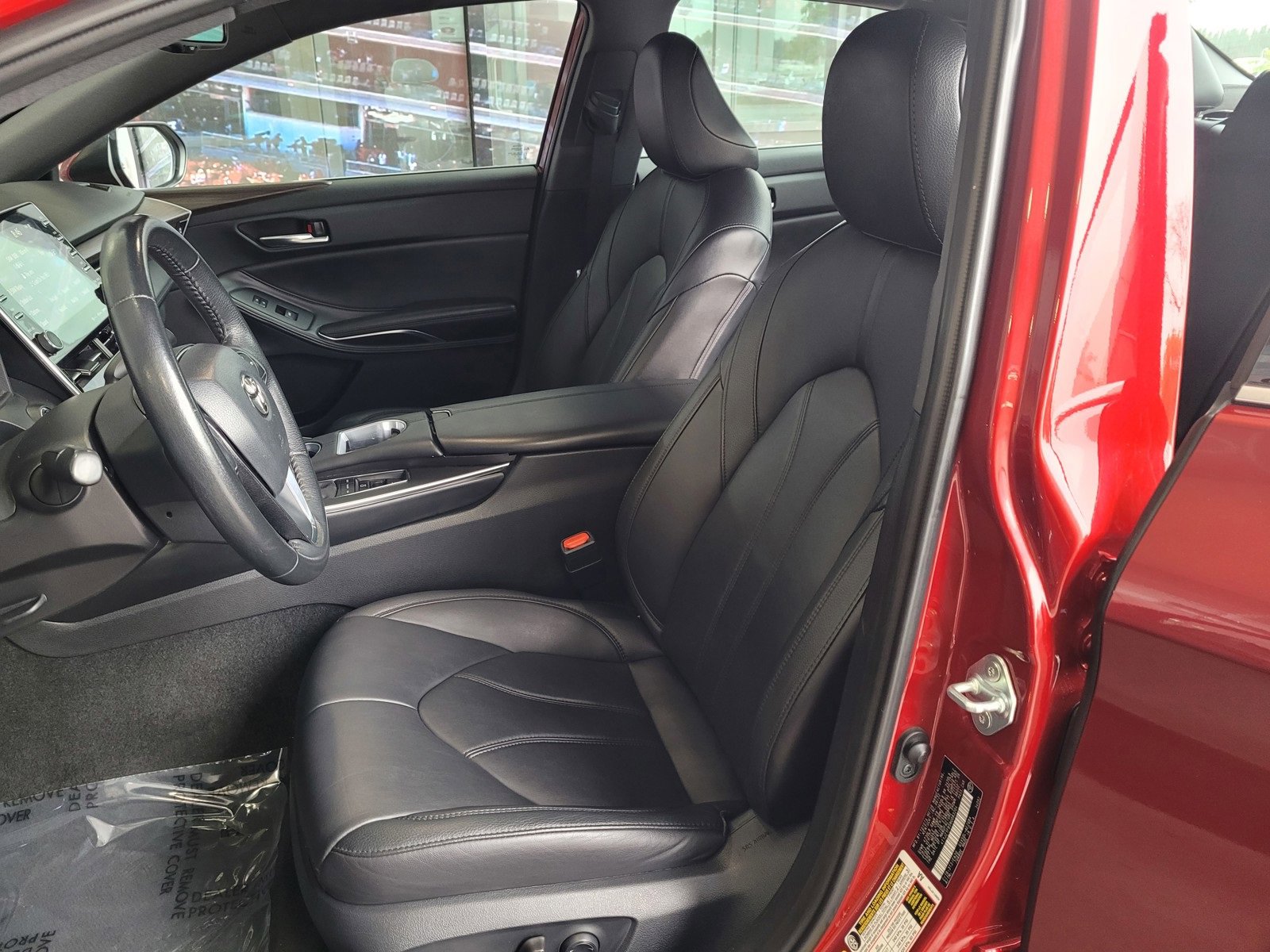 Certified 2022 Toyota Avalon XLE image 12