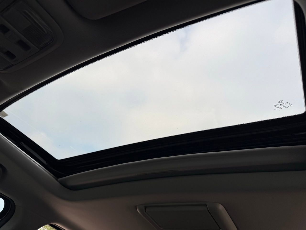 Used 2013 Honda Pilot Touring image 18