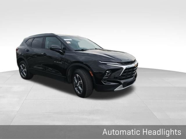 Used 2023 Chevrolet Blazer LT w/ Convenience Package image 9