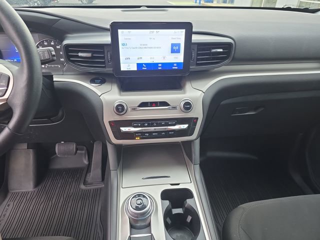 Used 2024 Ford Explorer XLT image 17