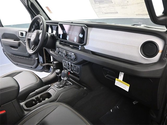 New 2025 Jeep Wrangler Sport S image 23
