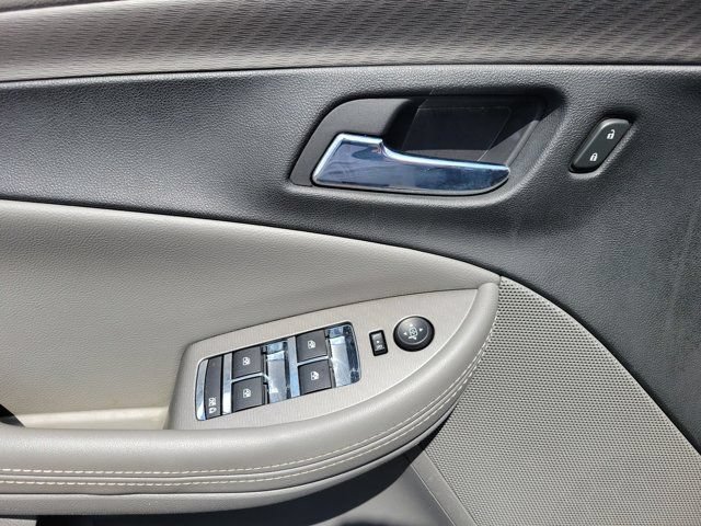 Used 2017 Chevrolet Impala LS FWD image 6