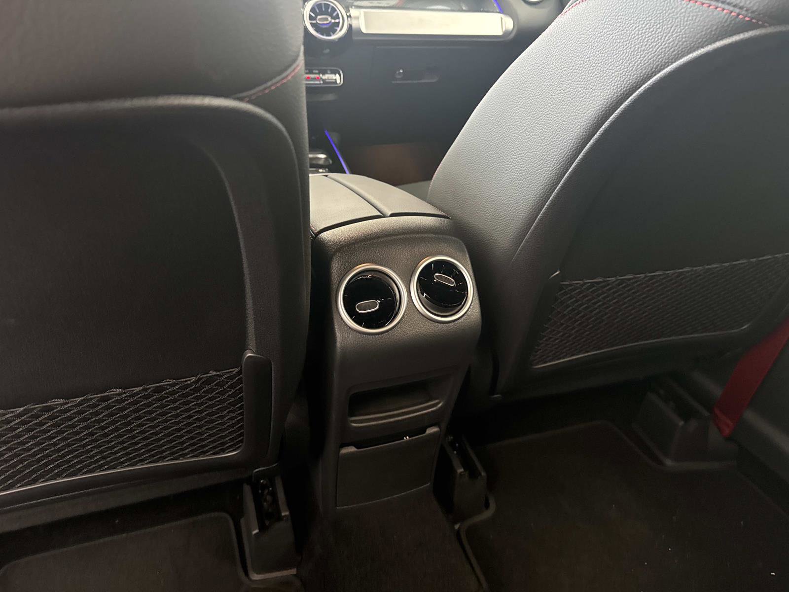 New 2026 Mercedes-Benz GLB 35 AMG 4MATIC image 16