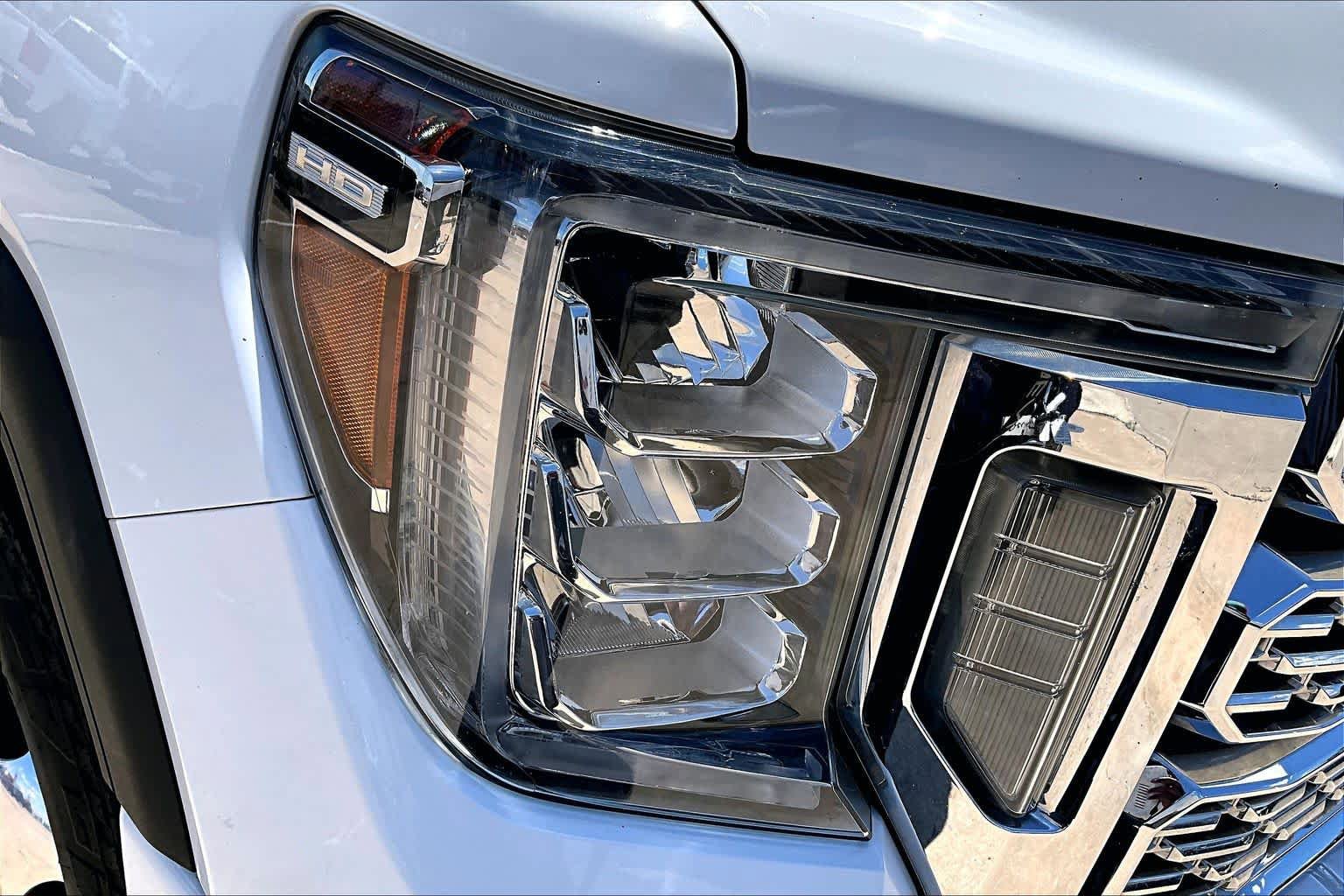 Used 2020 GMC Sierra 3500 Denali w/ Denali Ultimate Package AWD/4WD image 28
