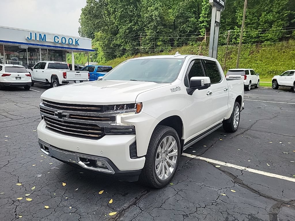 Used 2021 Chevrolet Silverado 1500 High Country w/ Technology Package AWD/4WD image 2