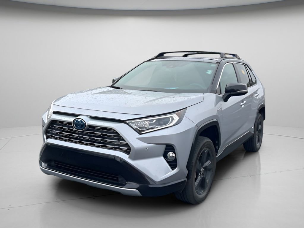 Used 2021 Toyota RAV4 XSE AWD/4WD image 9