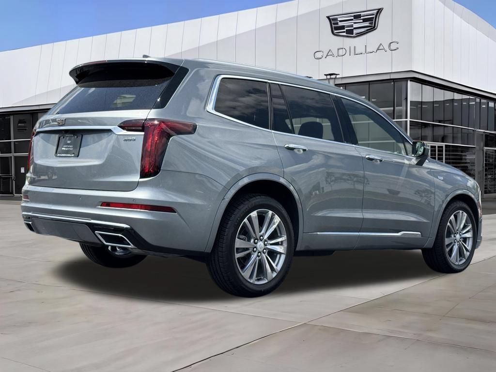 Certified 2023 Cadillac XT6 Premium Luxury FWD image 7