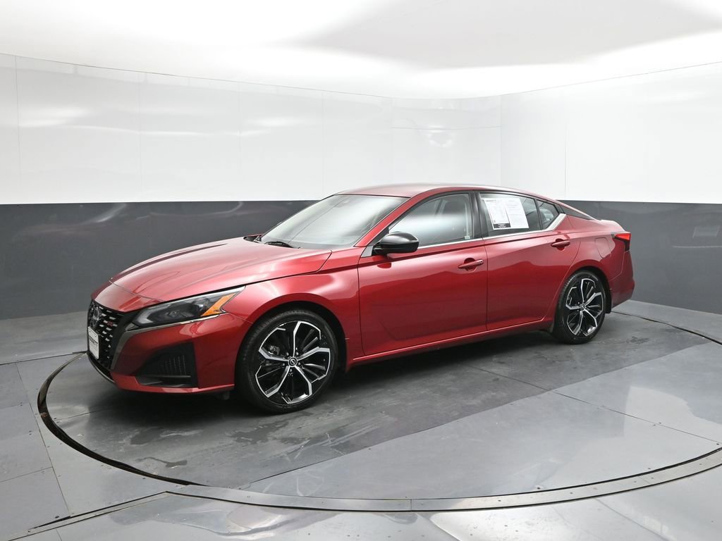 Used 2023 Nissan Altima 2.5 SR