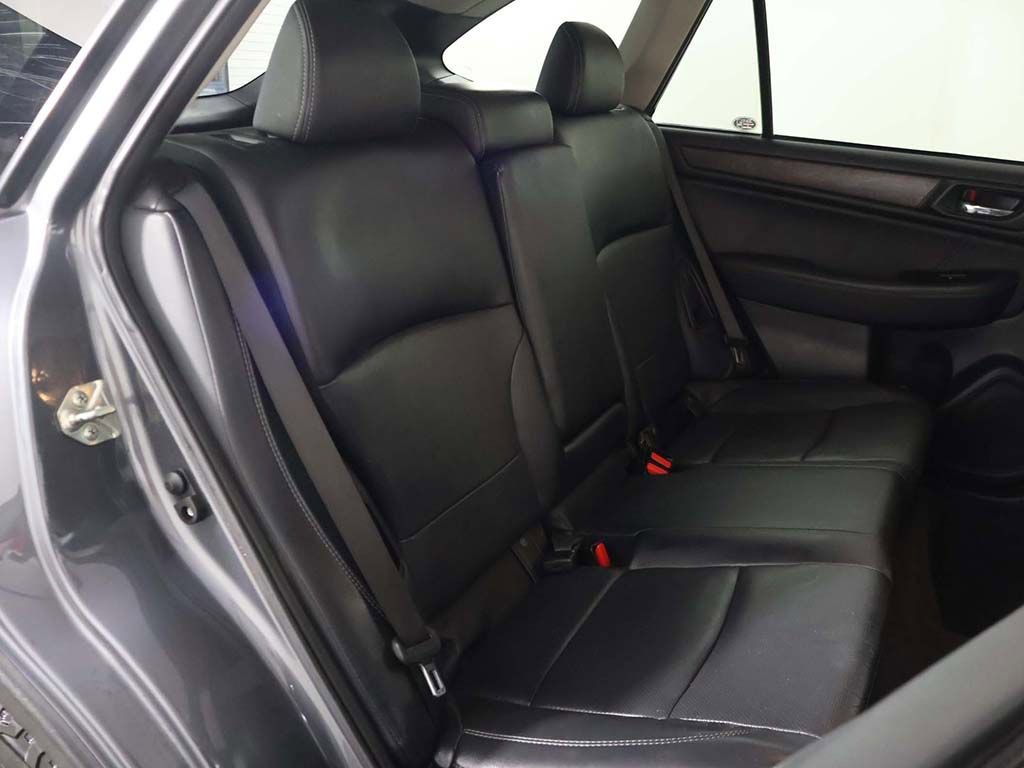 Used 2018 Subaru Outback 2.5i Limited AWD/4WD image 34