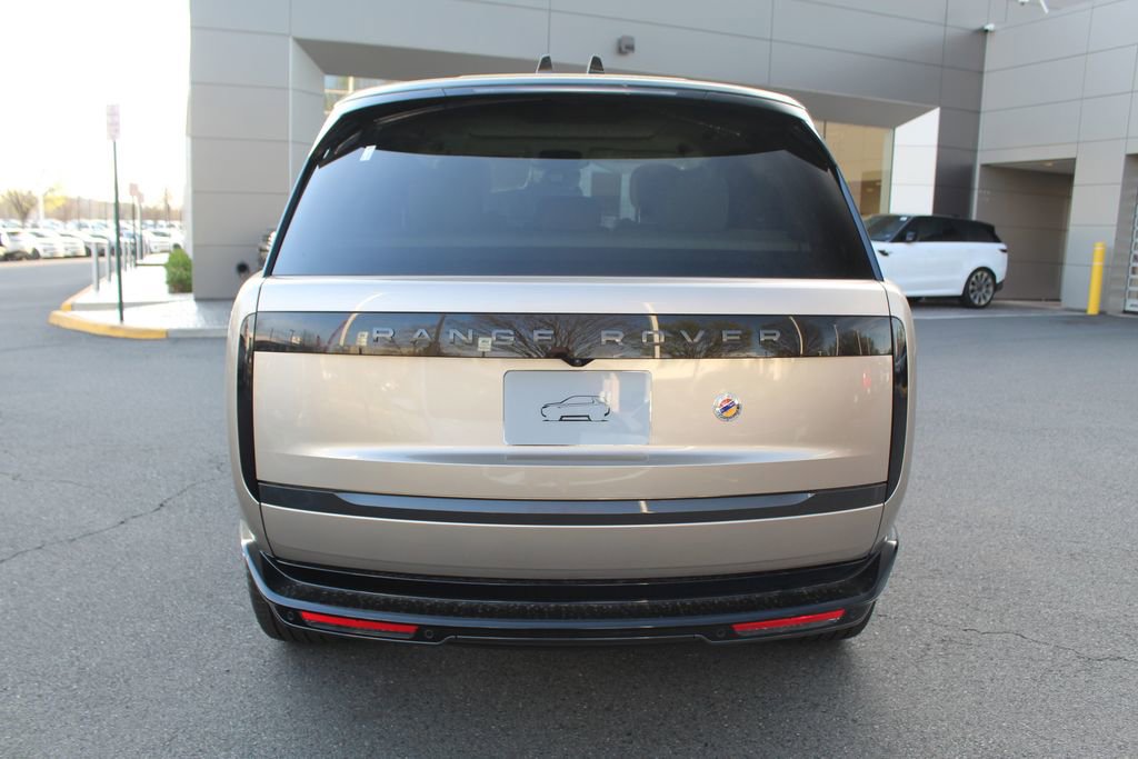 New 2026 Land Rover Range Rover SE image 6