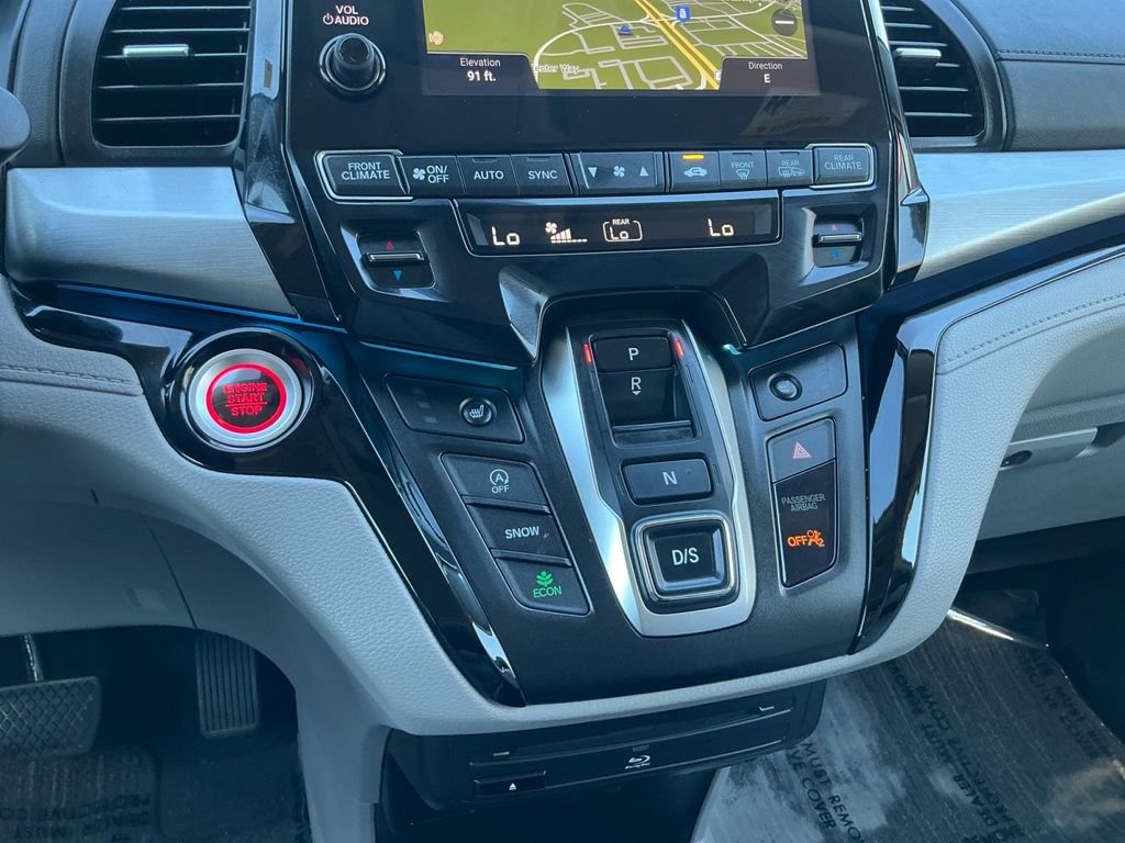 Used 2023 Honda Odyssey Touring image 12