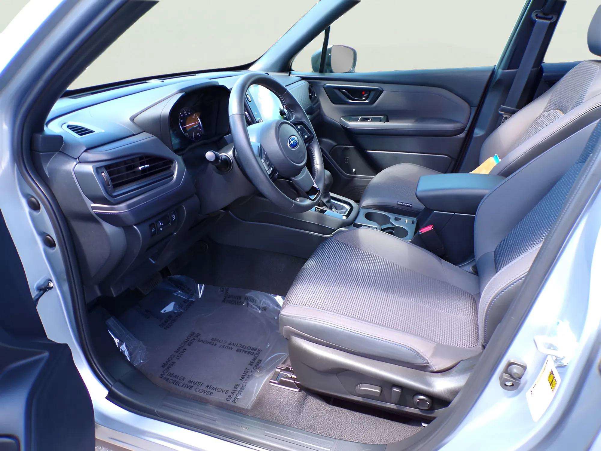 Certified 2025 Subaru Forester Premium AWD/4WD image 13