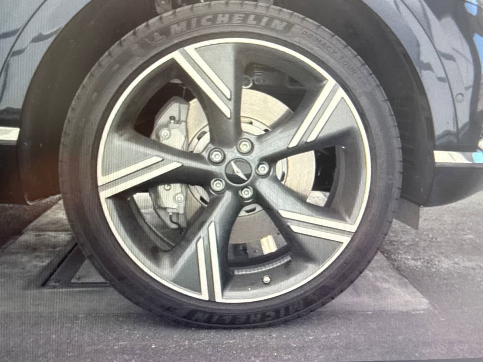 Used 2026 Genesis GV80 3.5T Prestige image 9