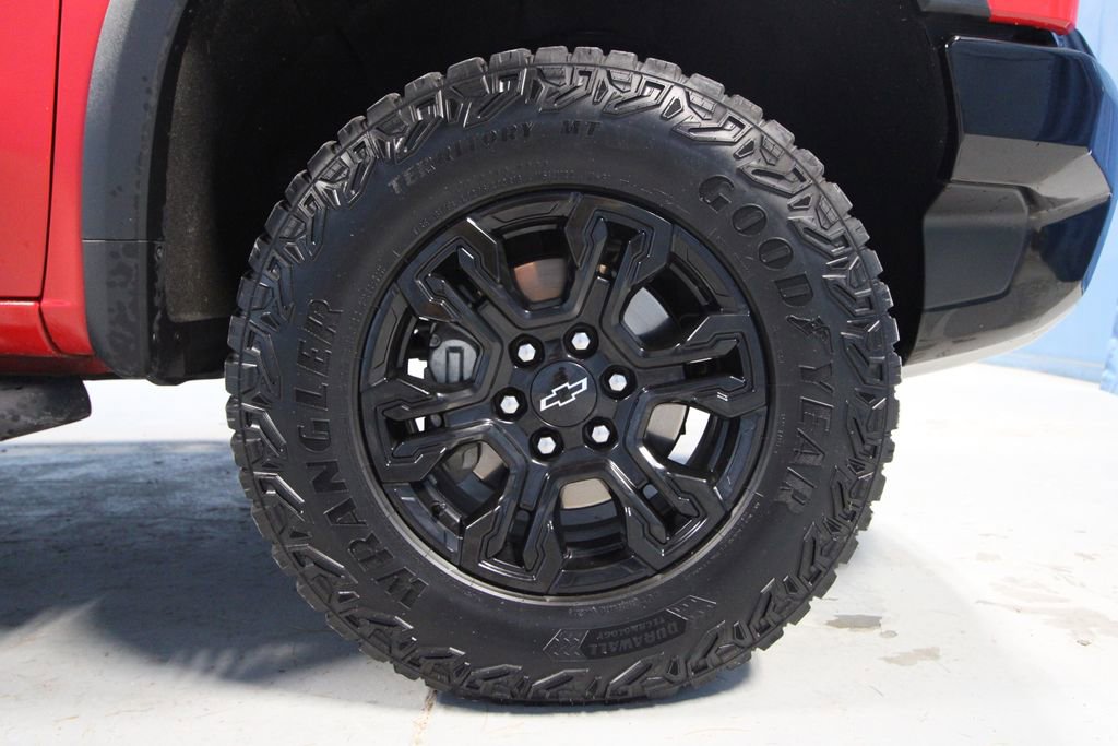 Used 2023 Chevrolet Silverado 1500 ZR2 w/ Technology Package AWD/4WD image 41