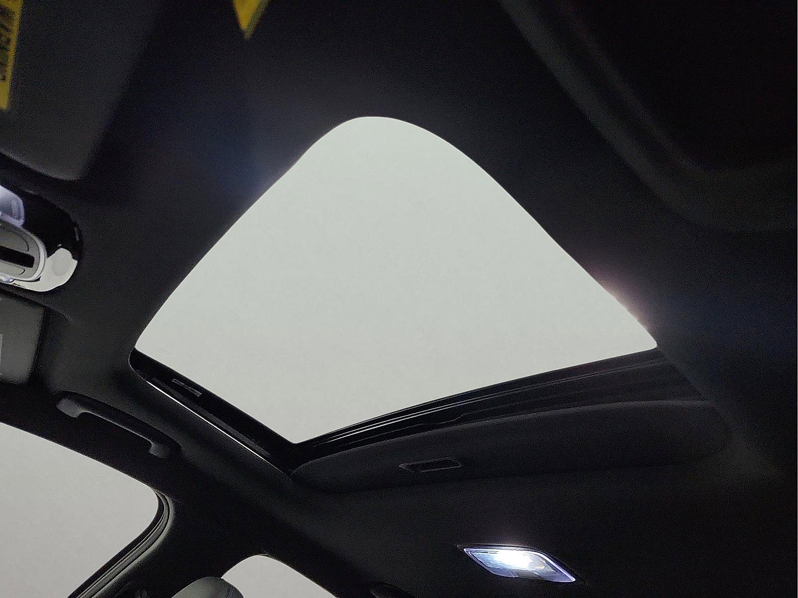 Used 2026 Hyundai Santa Cruz SEL FWD image 11