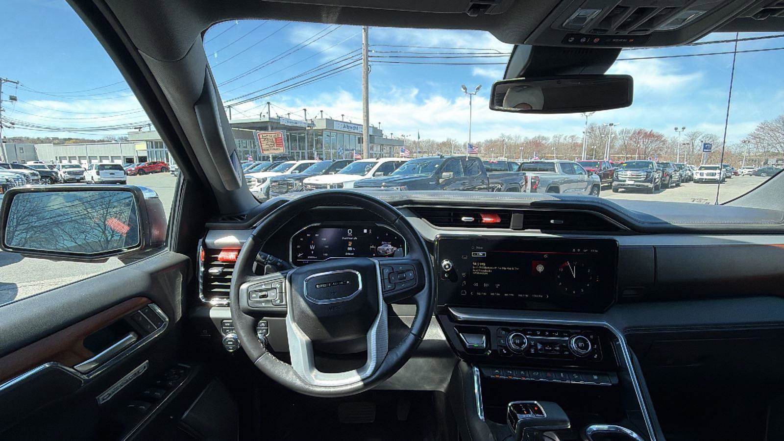 Used 2023 GMC Sierra 1500 Denali AWD/4WD image 19