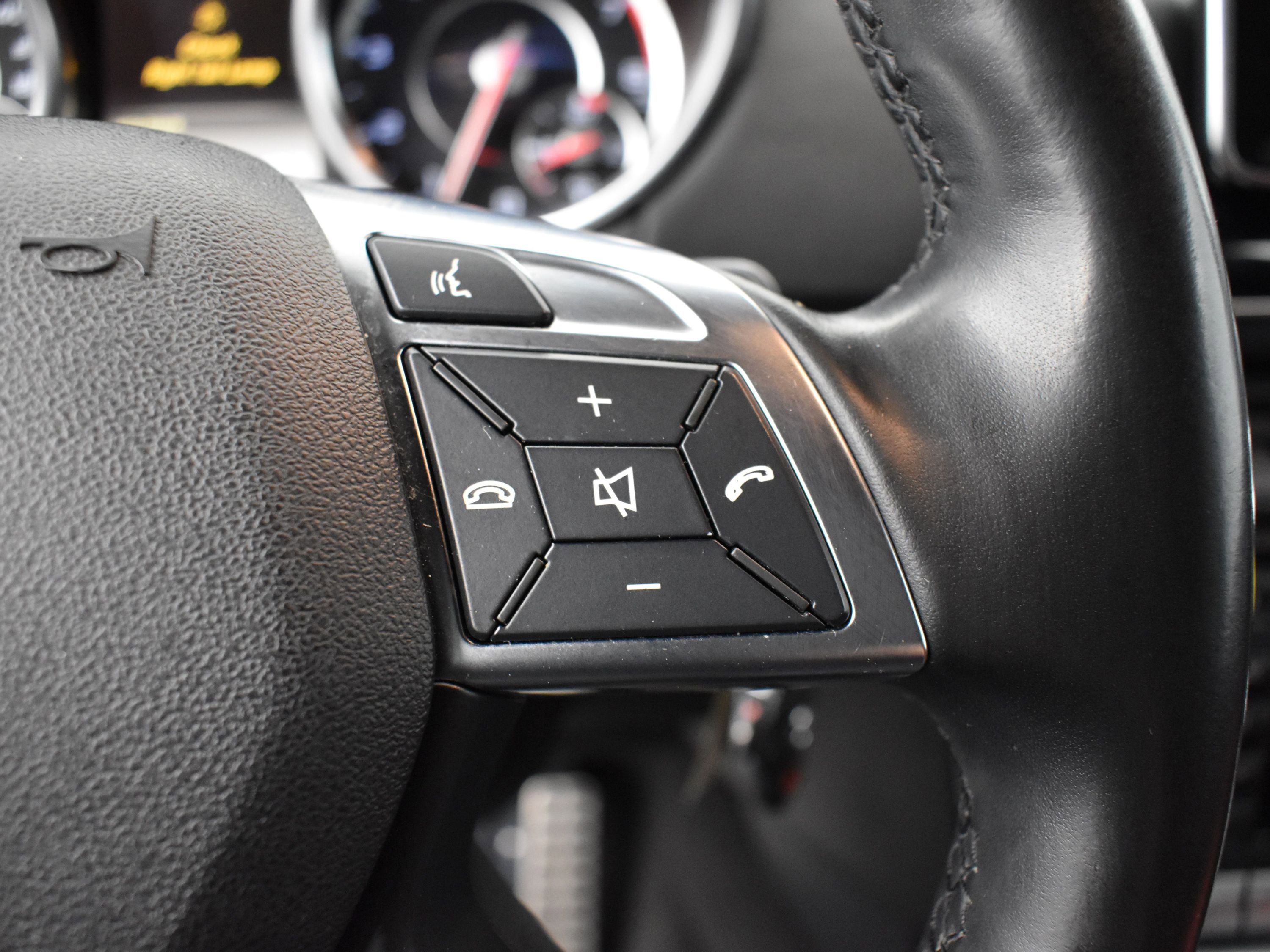 Used 2015 Mercedes-Benz G 63 AMG 4MATIC image 11