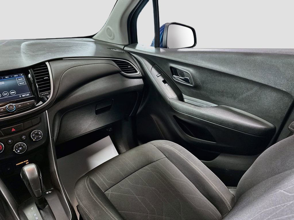 Used 2019 Chevrolet Trax LT FWD image 22