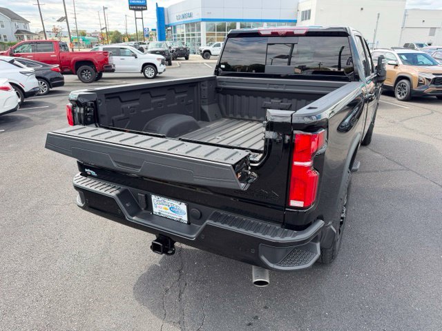 Certified 2026 Chevrolet Silverado 2500 High Country w/ High Country Premium Package AWD/4WD image 6