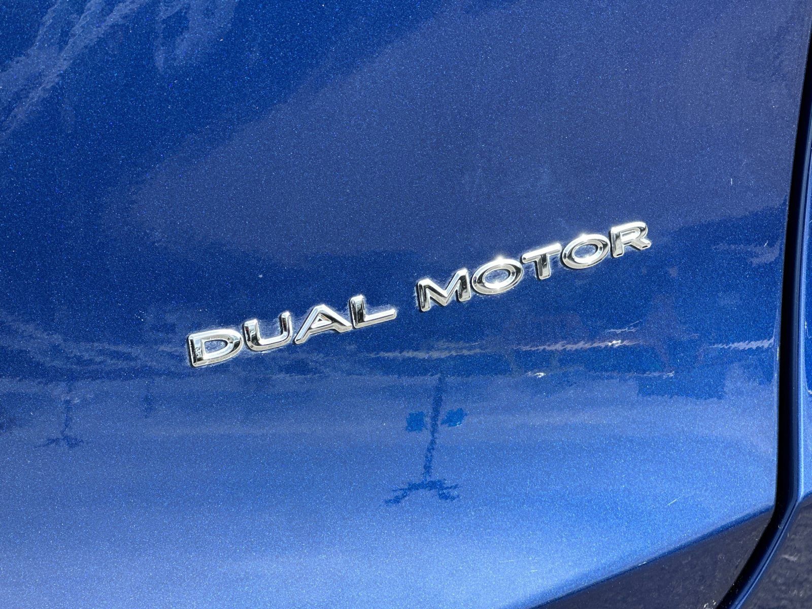 Used 2023 Tesla Model Y Long Range image 25