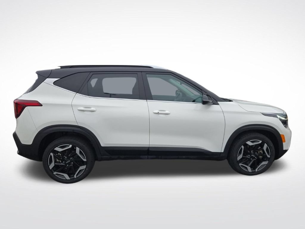 Used 2024 Kia Seltos SX AWD/4WD image 2