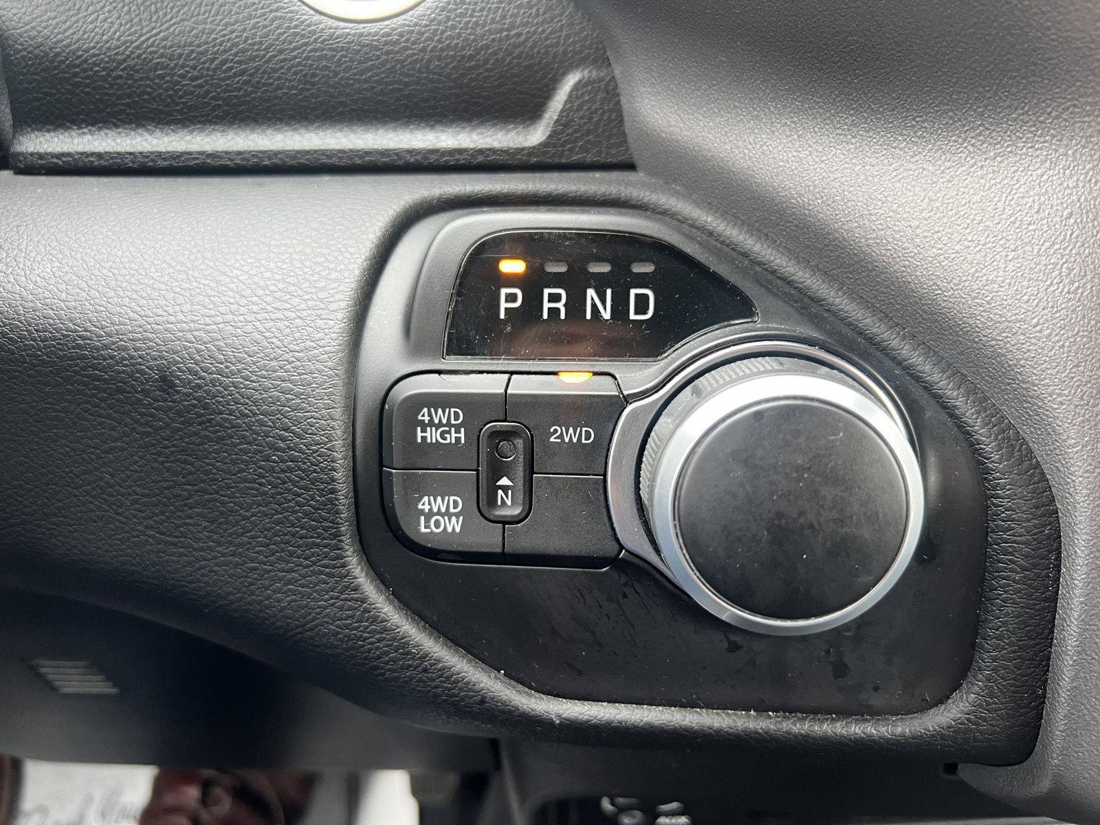 Used 2024 RAM 2500 Big Horn w/ Bed Utility Group image 17