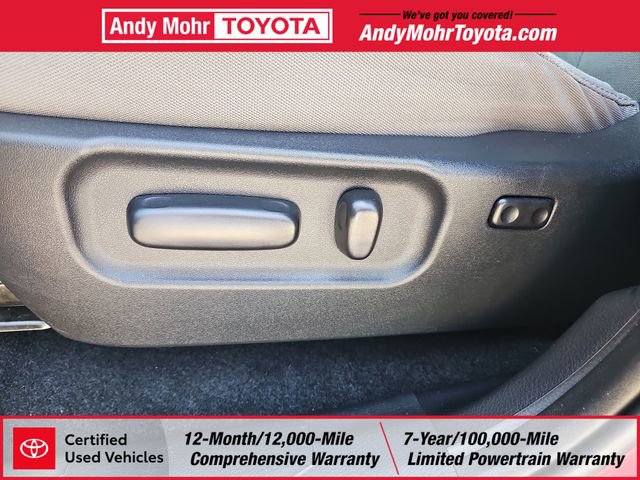 Certified 2020 Toyota Tacoma SR5 w/ Blackout Package AWD/4WD image 13