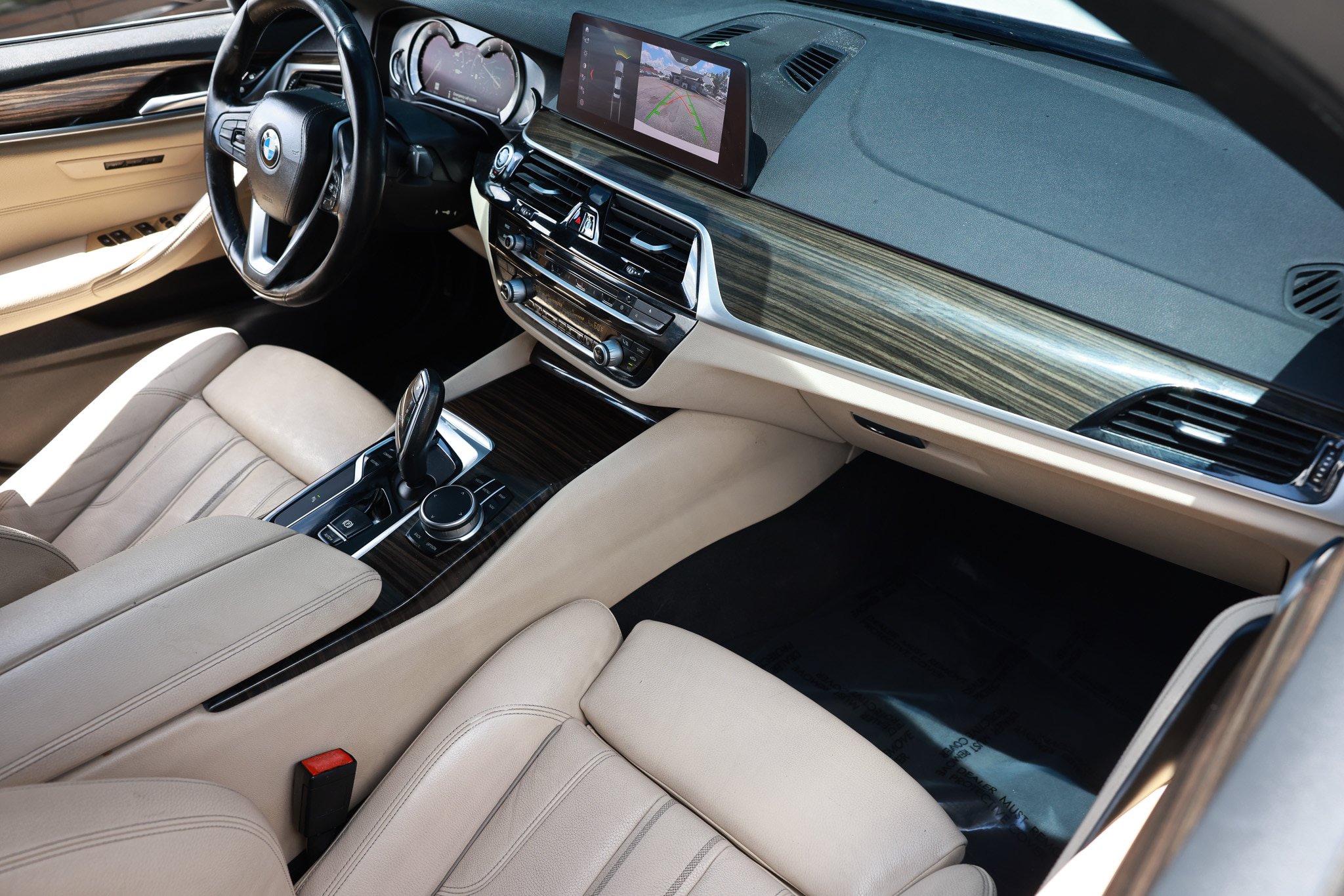 Used 2019 BMW 530i w/ Convenience Package RWD image 22