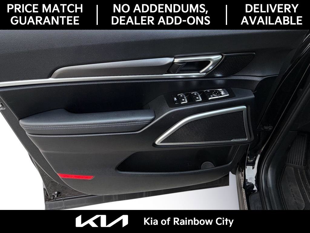 Used 2024 Kia Telluride LX image 10