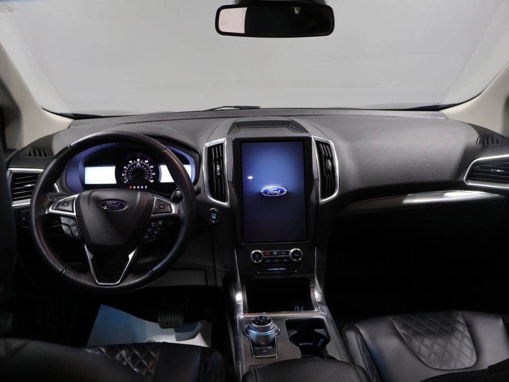 Used 2024 Ford Edge Titanium w/ Equipment Group 301A image 16