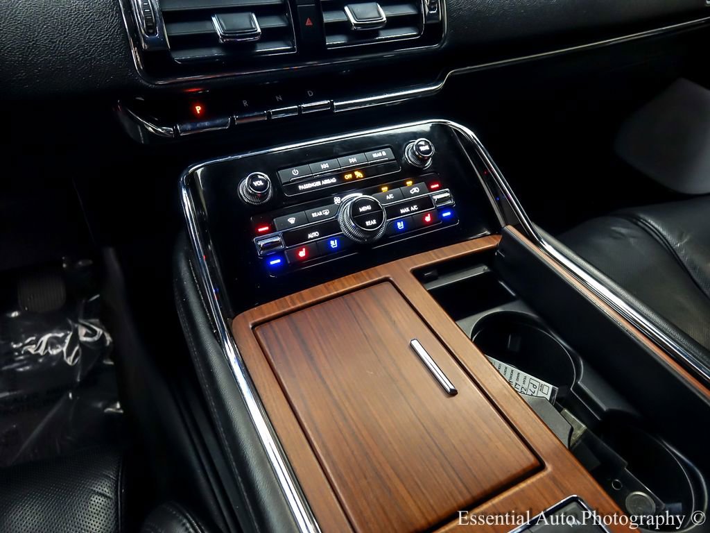 Used 2020 Lincoln Navigator Reserve w/ Equipment Group 208A Reserve image 22