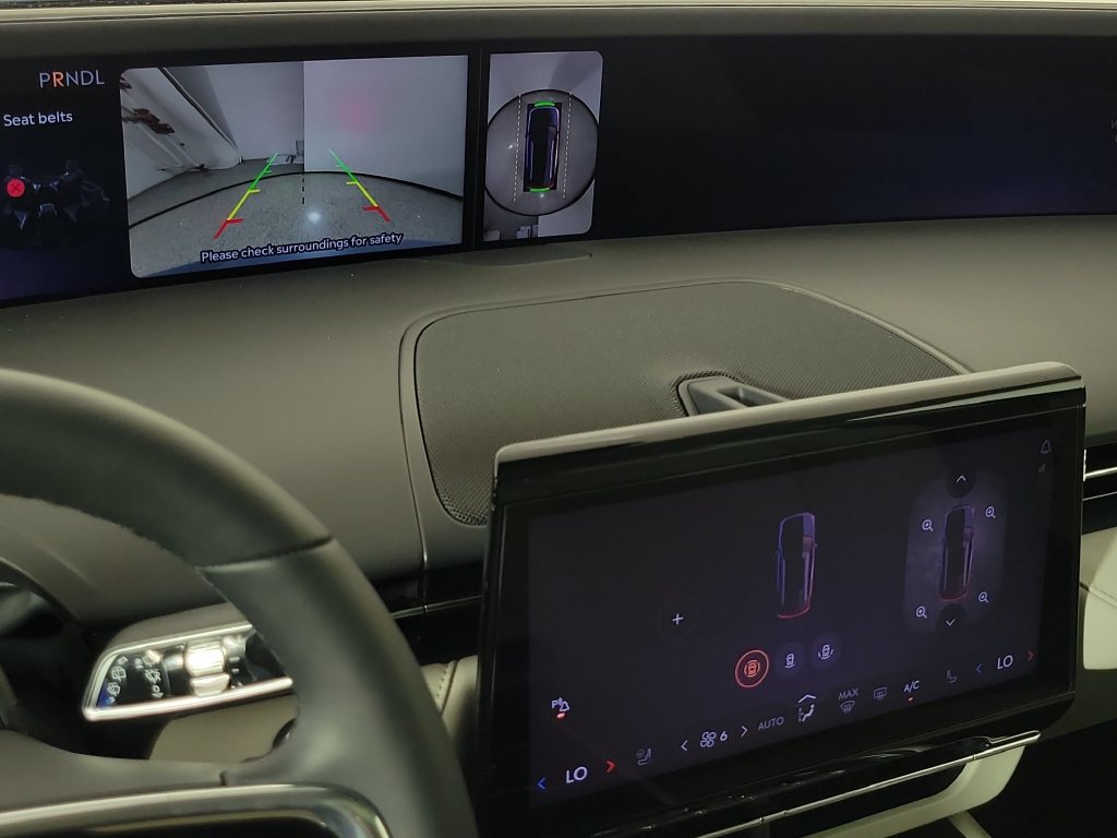 New 2026 Lincoln Nautilus Reserve AWD/4WD image 28