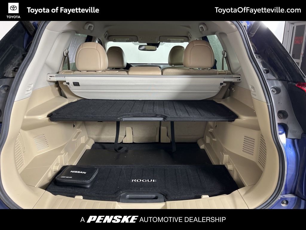 Used 2018 Nissan Rogue SL image 9