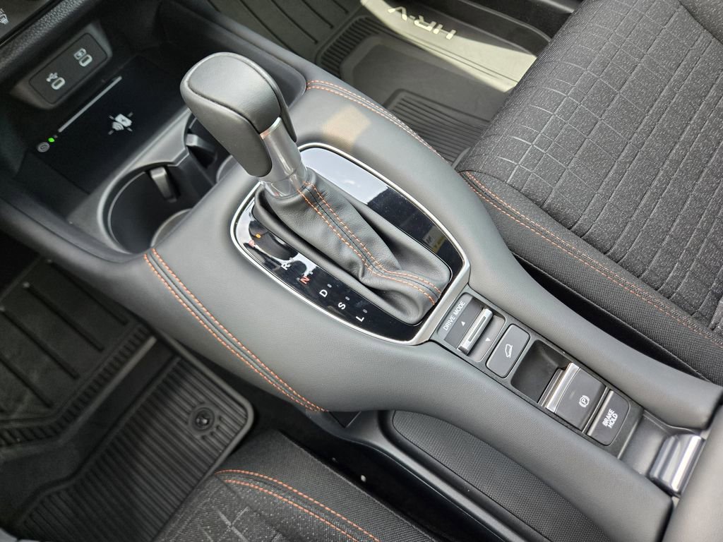 Certified 2026 Honda HR-V Sport image 27