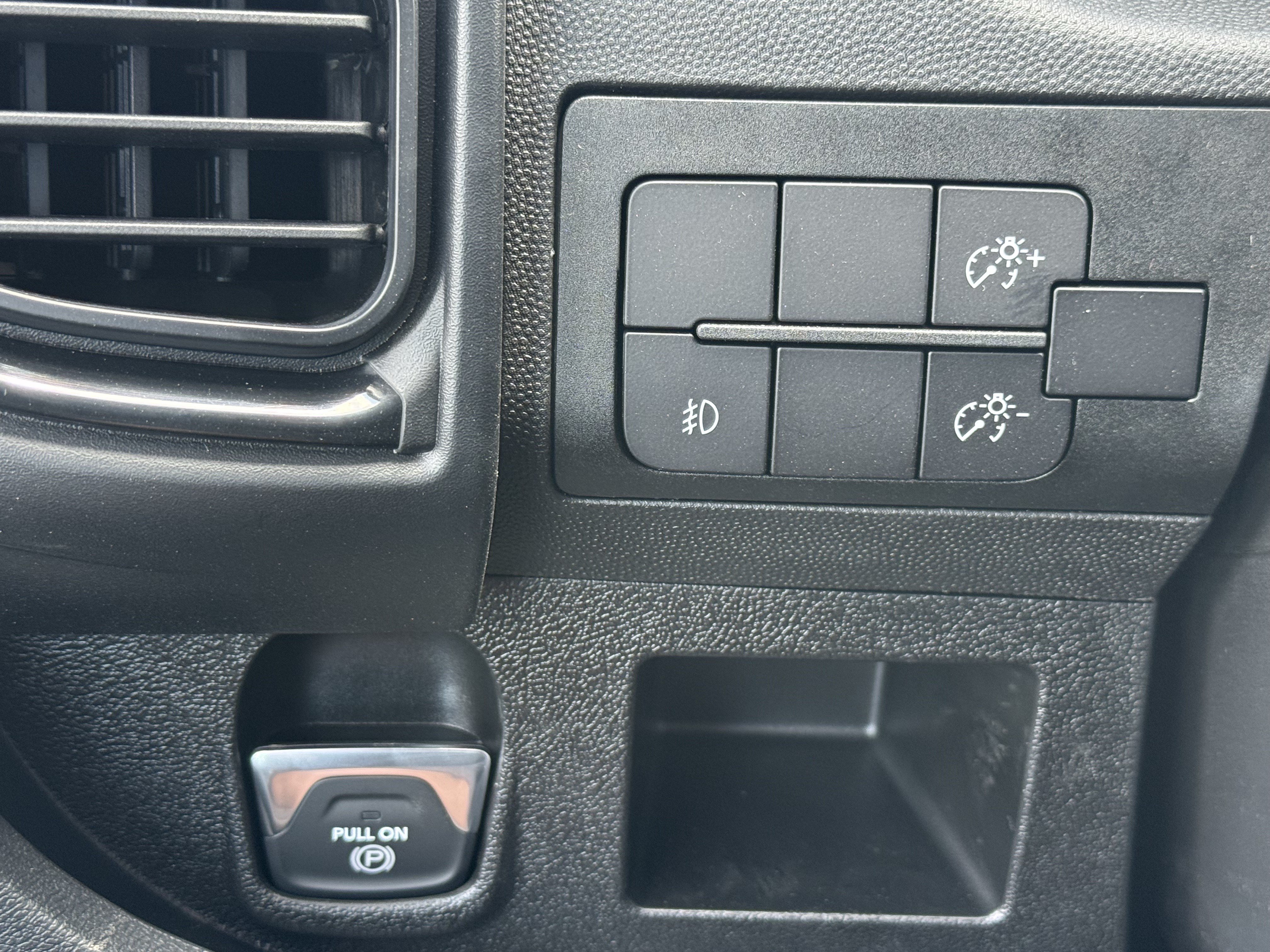 New 2026 RAM ProMaster 1500 w/ Convenience Group FWD image 26