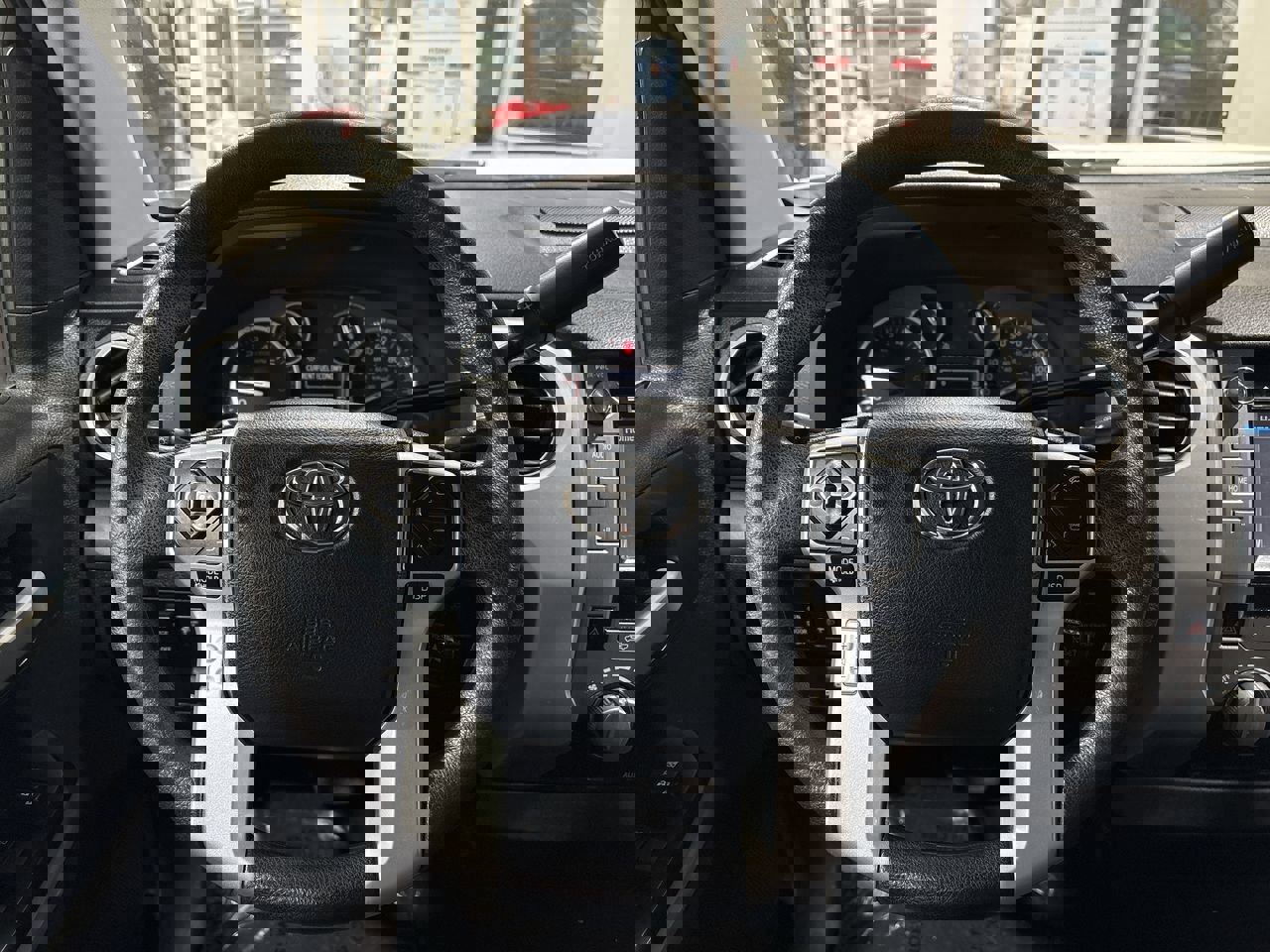 Used 2017 Toyota Tundra SR5 image 14