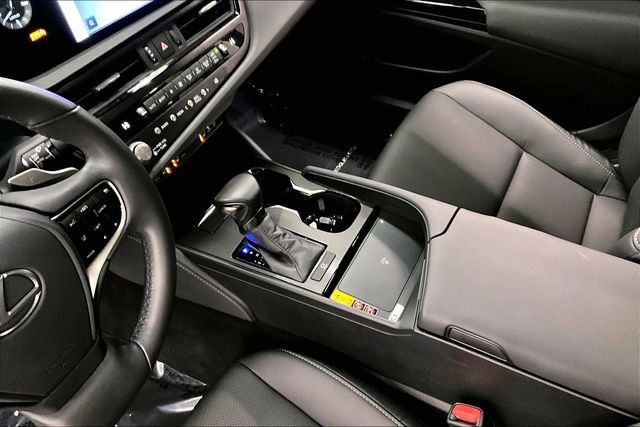 Used 2024 Lexus ES 350 w/ Premium Package image 16