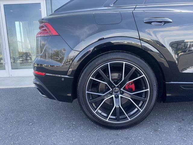 Used 2023 Audi Q8 Prestige w/ Prestige Package AWD/4WD image 4
