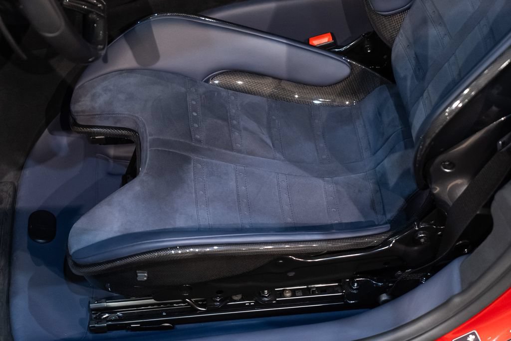 Certified 2025 Ferrari 12Cilindri RWD image 27