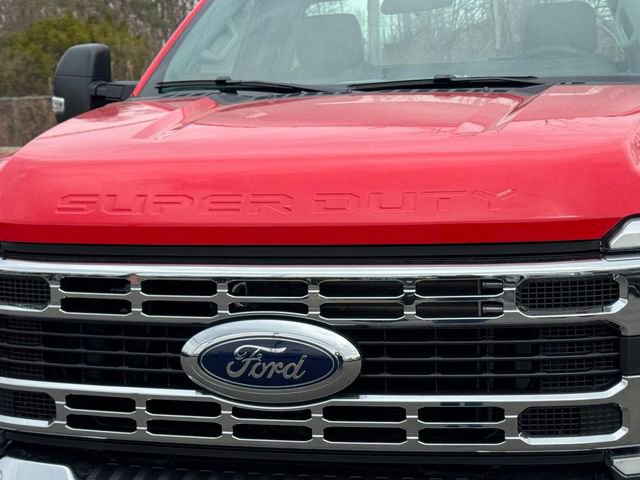 New 2026 Ford F550 4x4 Regular Cab Super Duty image 5