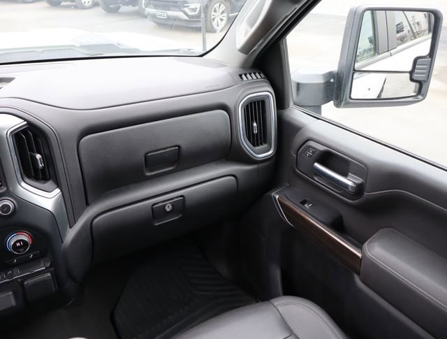 Used 2022 Chevrolet Silverado 3500 LT w/ Convenience Package image 20