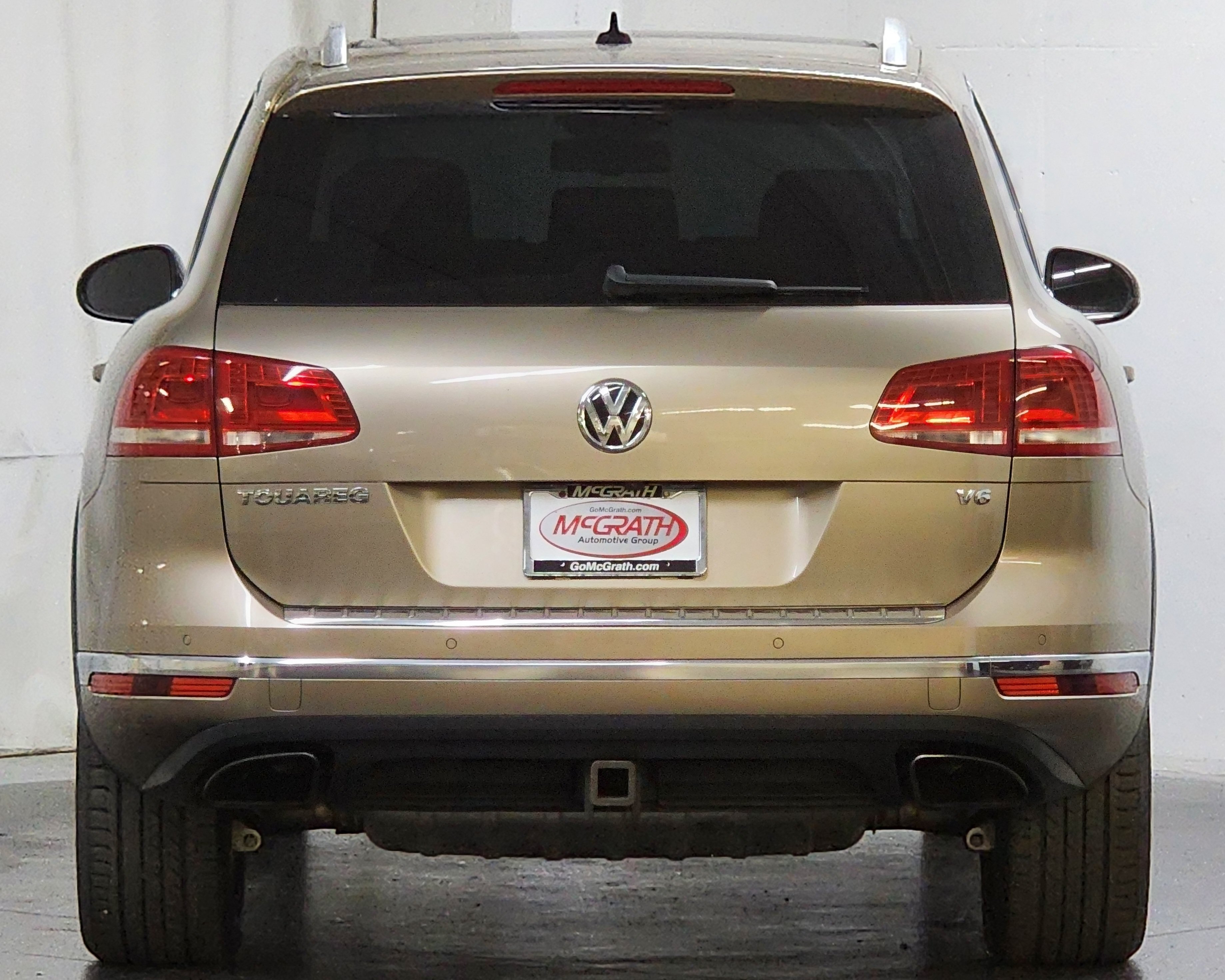 Used 2016 Volkswagen Touareg VR6 AWD/4WD image 8