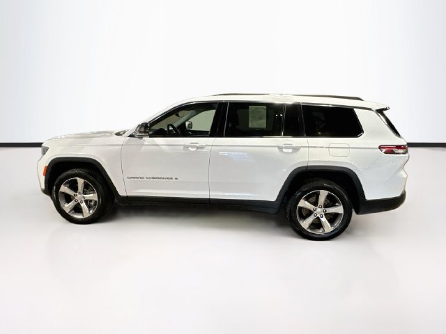 Used 2021 Jeep Grand Cherokee L Limited w/ Trailer Tow Group (B) AWD/4WD image 4