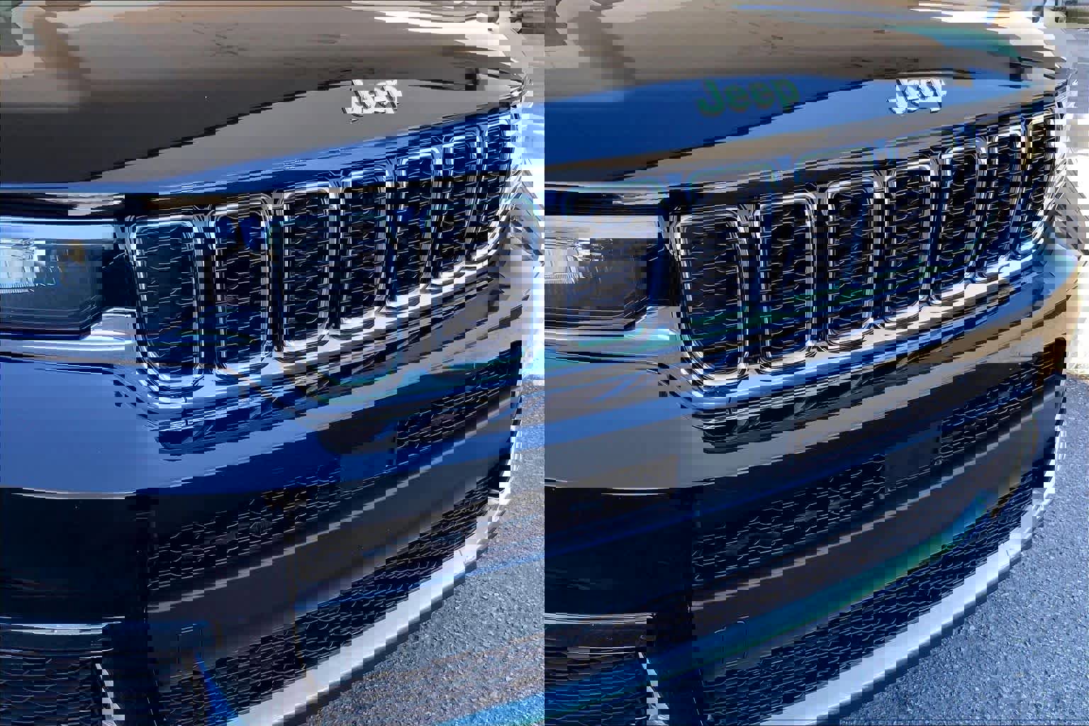 Used 2021 Jeep Grand Cherokee L Limited image 30