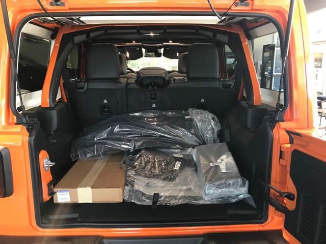 New 2025 Jeep Wrangler Unlimited Rubicon 392 image 28