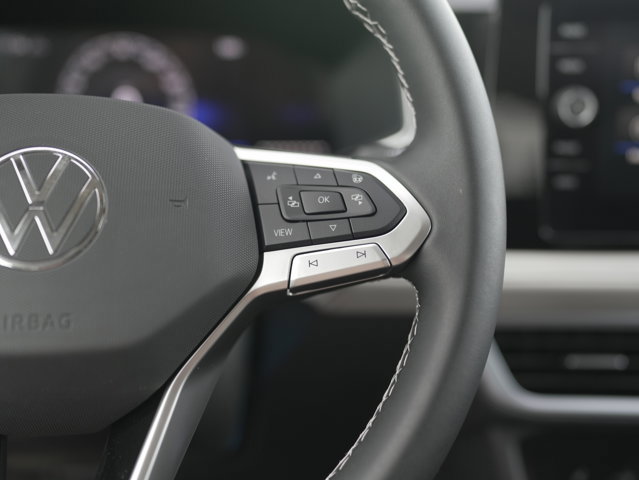 New 2025 Volkswagen Taos SE AWD/4WD image 20