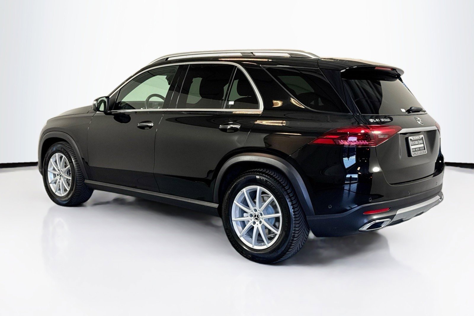Used 2025 Mercedes-Benz GLE 350 4MATIC image 7
