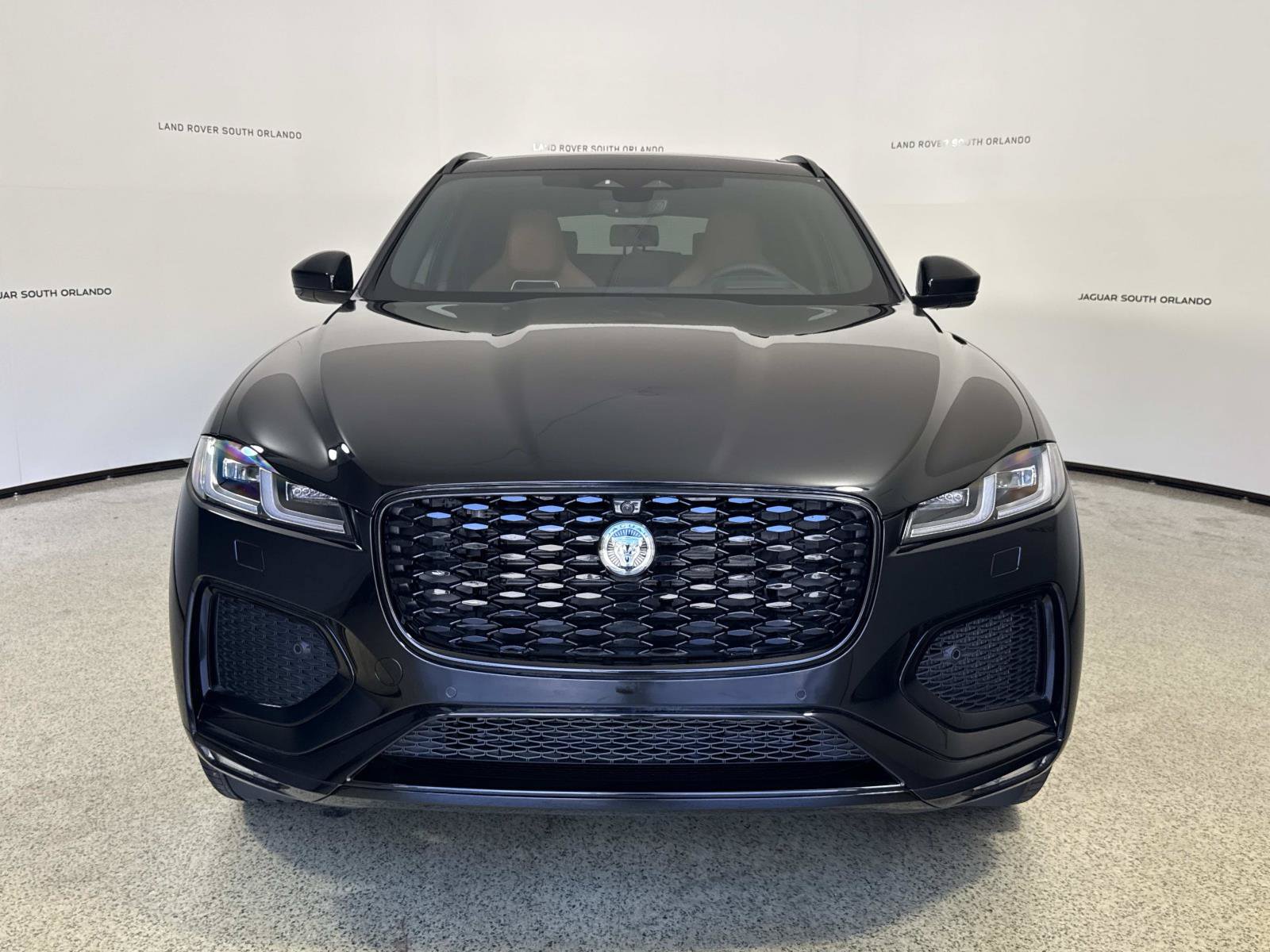 New 2026 Jaguar F-PACE R-Dynamic S AWD/4WD image 8